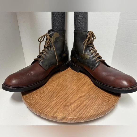 Allen Edmonds Higgins Mill Weatherproof Lace Up Brown  display picture 2